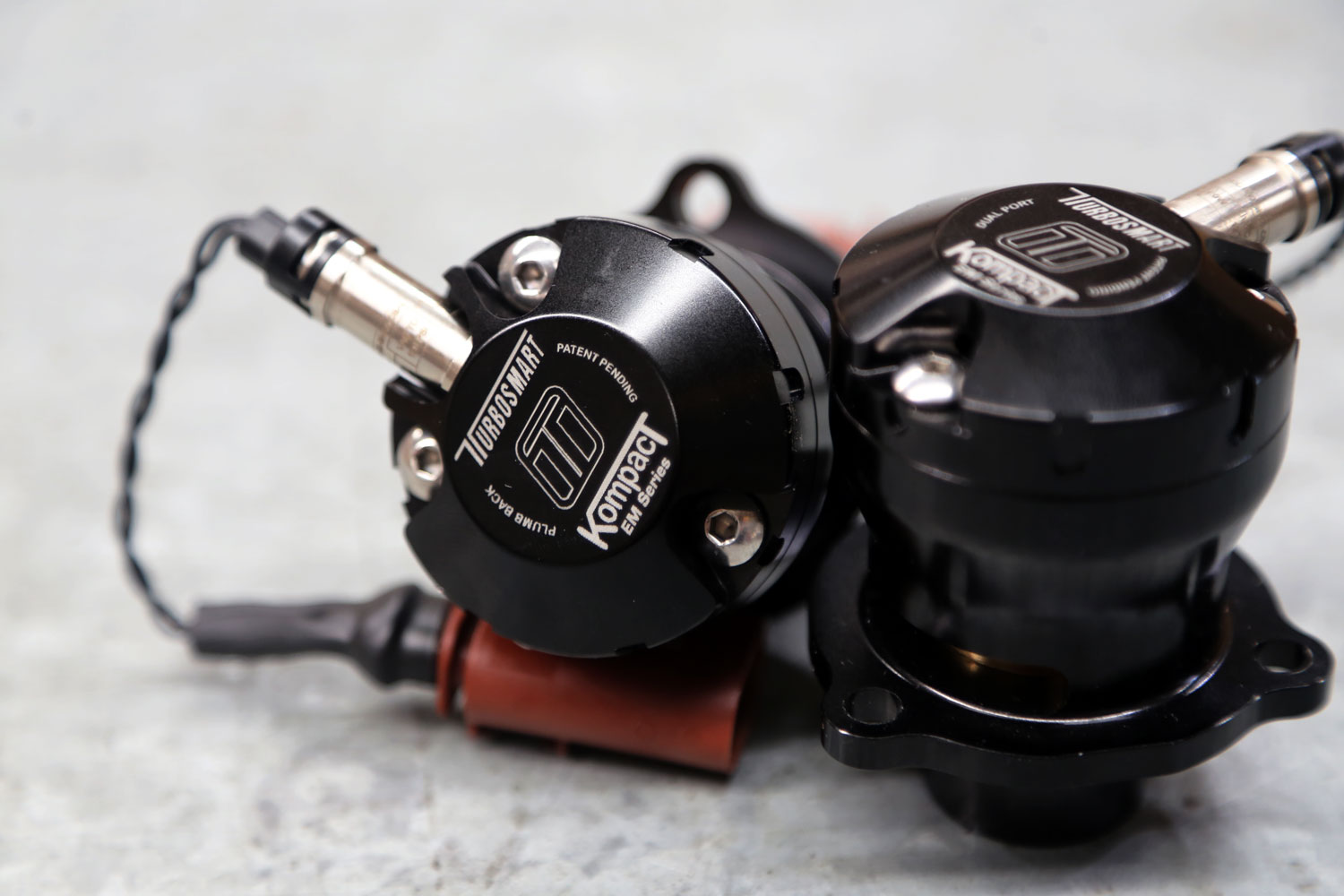 Turbosmart EM BOV Plumb back and Dual Port
